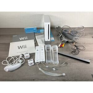 Nintendo Wii Model RVL-001 Video Game Console Lot TESTED- Works Great